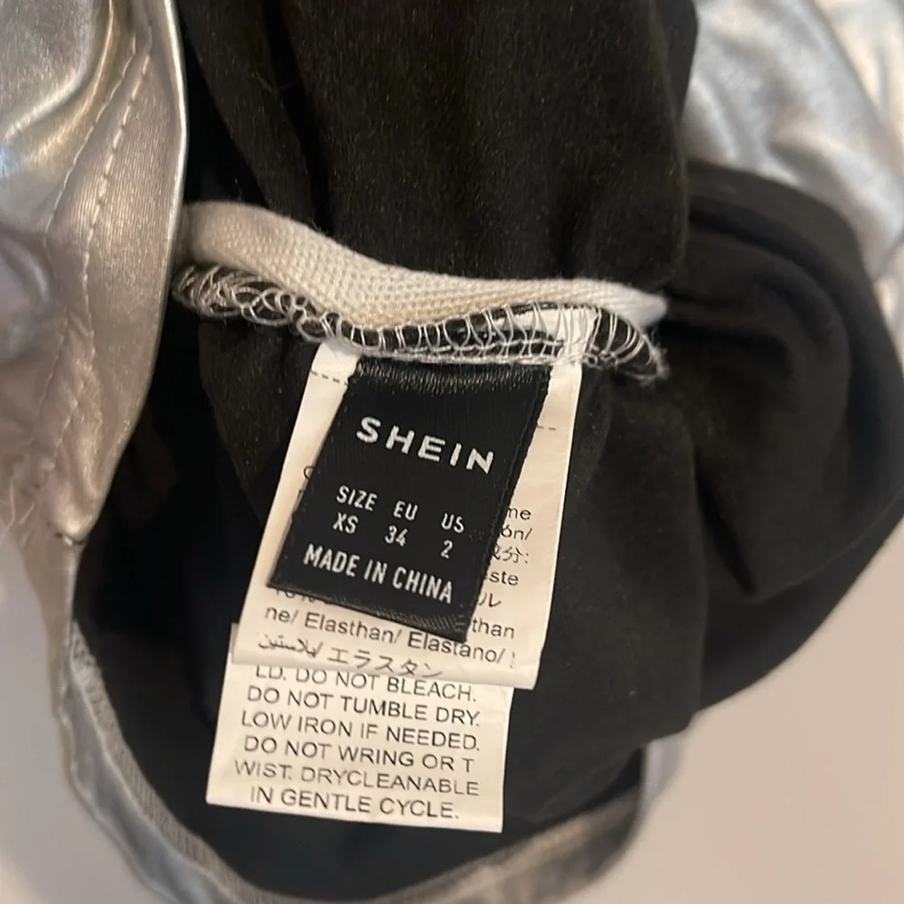 SHEIN Privé Solid Ruched Metallic Bodycon Dress 💕